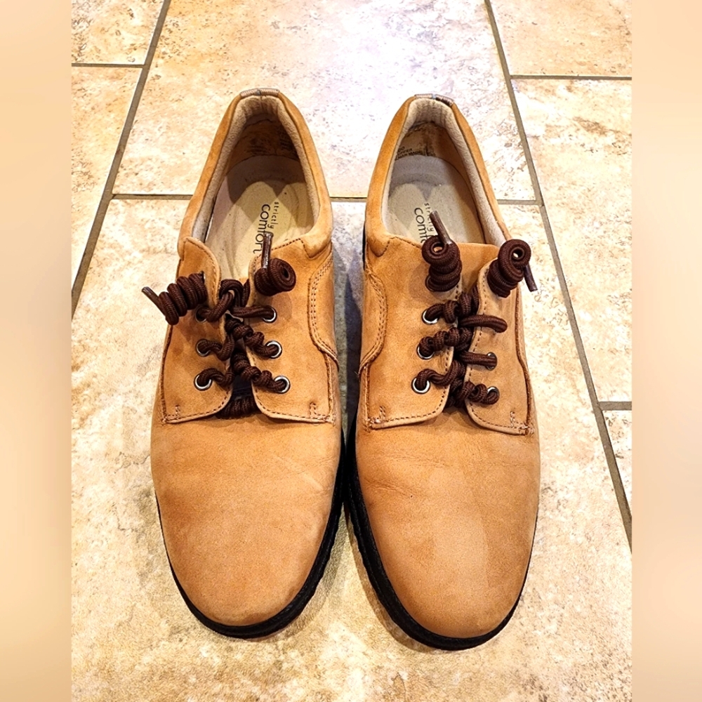 Leather Tan Shoes